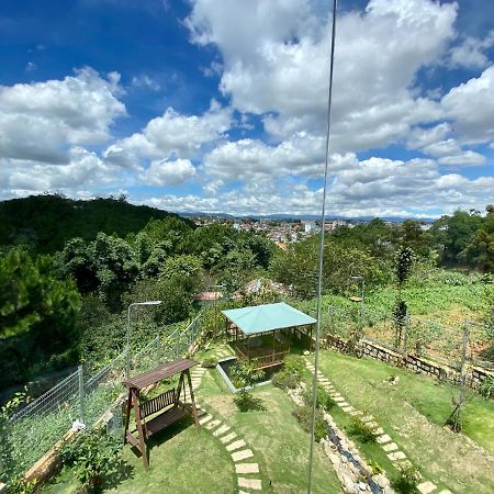 Q&P Smart Ville Dalat Luaran gambar